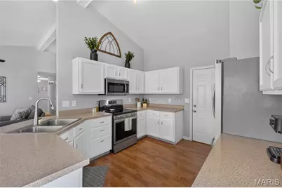 3673 Eagles Hill Ridge, Saint Charles, MO 63303 - Photo 14