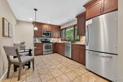 334 Country Club Drive, Ballwin, MO 63011 - Photo 8