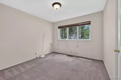 334 Country Club Drive, Ballwin, MO 63011 - Photo 20