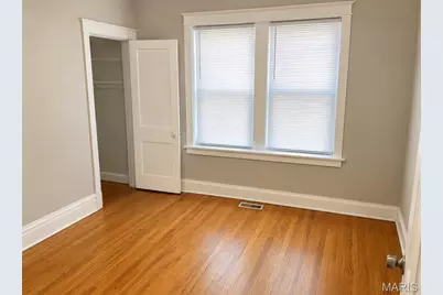 3243 Delor Street, Saint Louis, MO 63111 - Photo 4