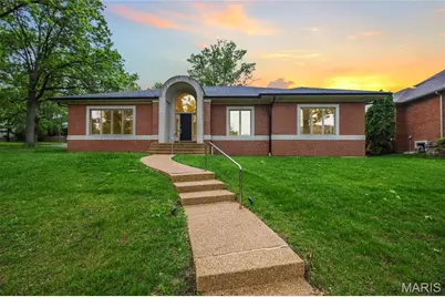 8333 Kingsbury Boulevard, Clayton, MO 63105 - Photo 1