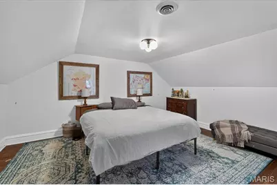 6947 Pershing Avenue, University City, MO 63130 - Photo 32