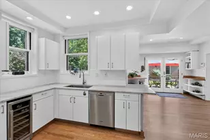 6947 Pershing Ave, University City, MO 63130 - Photo 14