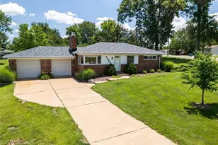 4684 Venarde Dr, Saint Louis, MO 63128 - Photo 34