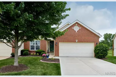 8 Turtle Creek Villas Drive #4R, O'Fallon, MO 63366 - Photo 1