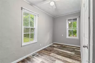 7033 Julian Ave, University City, MO 63130 - Photo 8