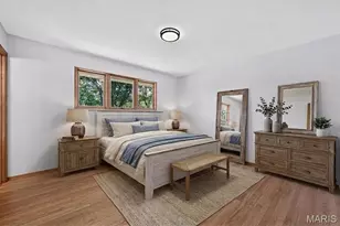 7650 Sunray Ln, Saint Louis, MO 63123 - Photo 8