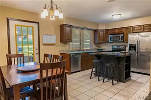 2241 Graystone Dr, Saint Charles, MO 63303 - Photo 12