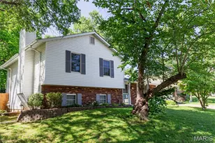 2241 Graystone Dr, Saint Charles, MO 63303 - Photo 4
