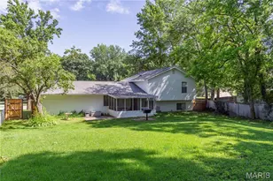 2241 Graystone Dr, Saint Charles, MO 63303 - Photo 8