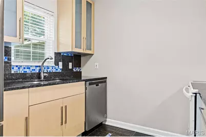 1408 Thrush Place, Saint Louis, MO 63144 - Photo 6