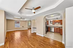 4401 Wilcox Ave, Saint Louis, MO 63116 - Photo 10