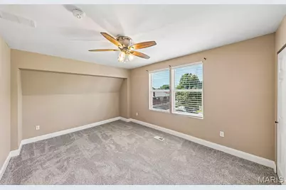4401 Wilcox Avenue, Saint Louis, MO 63116 - Photo 28
