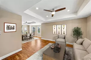 4401 Wilcox Ave, Saint Louis, MO 63116 - Photo 16
