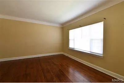 358 W Loretta Avenue, Lemay, MO 63125 - Photo 16