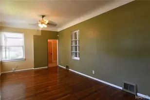 358 W Loretta Ave, Lemay, MO 63125 - Photo 8
