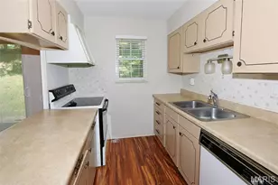 3204 Denmark Dr, Bridgeton, MO 63044 - Photo 8