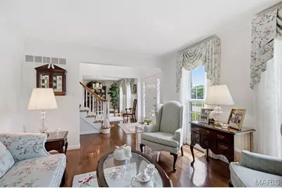 4701 Idecker Place, Saint Louis, MO 63129 - Photo 8