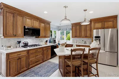 4701 Idecker Place, Saint Louis, MO 63129 - Photo 8