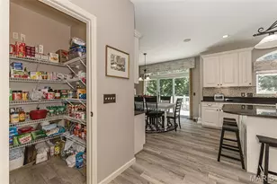 306 Magnolia Valley Dr, O'Fallon, MO 63366 - Photo 30