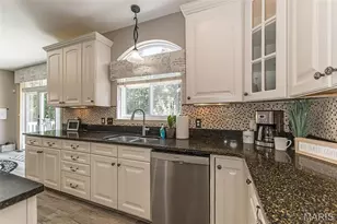 306 Magnolia Valley Dr, O'Fallon, MO 63366 - Photo 26