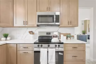 4327 Sinnwell Dr, Saint Louis, MO 63123 - Photo 12