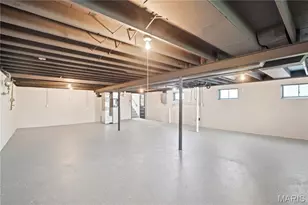 4327 Sinnwell Dr, Saint Louis, MO 63123 - Photo 18