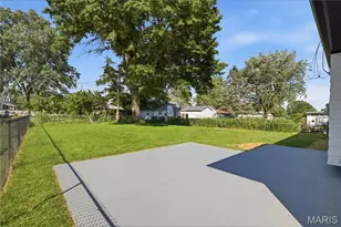 4327 Sinnwell Dr, Saint Louis, MO 63123 - Photo 20