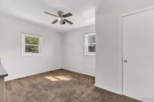 10724 St Matthew Ln, Saint Ann, MO 63074 - Photo 22