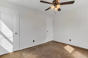 10724 St Matthew Ln, Saint Ann, MO 63074 - Photo 8