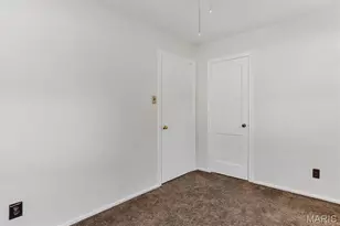 10724 St Matthew Ln, Saint Ann, MO 63074 - Photo 16