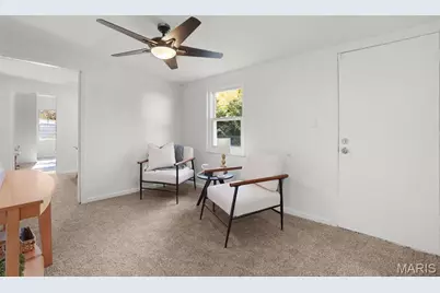 9845 Dennis Drive, Saint Louis, MO 63136 - Photo 18
