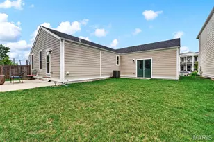 3653 Starkville St, Saint Charles, MO 63301 - Photo 24