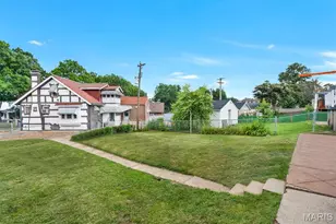 5810 S Kingshighway Blvd, Saint Louis, MO 63109 - Photo 14