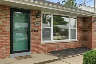 1015 Chartres Ave, University City, MO 63132 - Photo 4