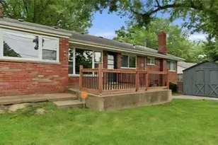 1015 Chartres Ave, University City, MO 63132 - Photo 30