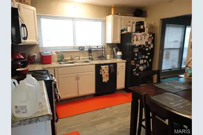 2240 Windsor Drive, Saint Louis, MO 63033 - Photo 4