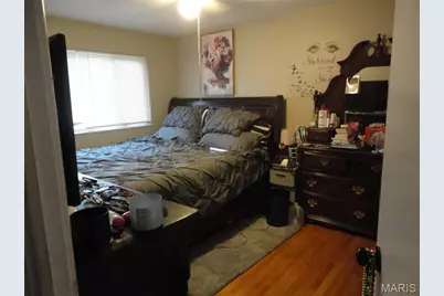 2240 Windsor Drive, Saint Louis, MO 63033 - Photo 8