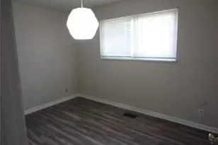 10323 Varnum Dr, Saint Louis, MO 63136 - Photo 14