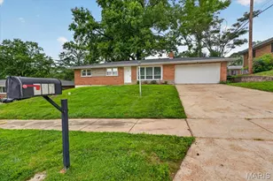 917 Westwold Ave, Ferguson, MO 63135 - Photo 2