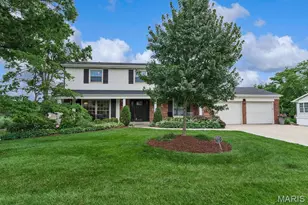 1714 Greening Ln, Kirkwood, MO 63122 - Photo 1