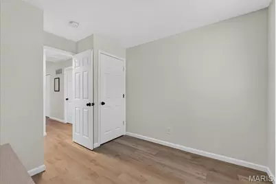 807 Gaillard Court, Ballwin, MO 63011 - Photo 18