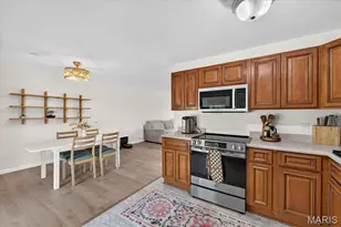 807 Gaillard Ct, Ballwin, MO 63011 - Photo 12