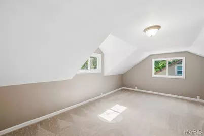6937 Berkridge Court, Hazelwood, MO 63042 - Photo 16