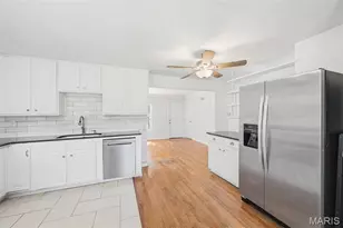 6937 Berkridge Ct, Hazelwood, MO 63042 - Photo 10