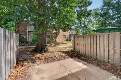 410 S Geyer Road, Kirkwood, MO 63122 - Photo 20