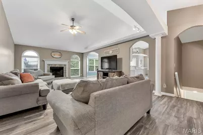228 Highland Meadows Drive, Wentzville, MO 63385 - Photo 8