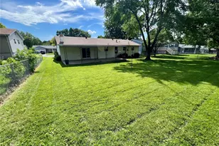 2828 Olde Gloucester Dr, Saint Charles, MO 63301 - Photo 34