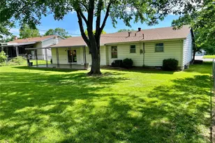 2828 Olde Gloucester Dr, Saint Charles, MO 63301 - Photo 28