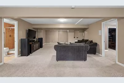 185 Roxbury Drive, O'Fallon, MO 63366 - Photo 20